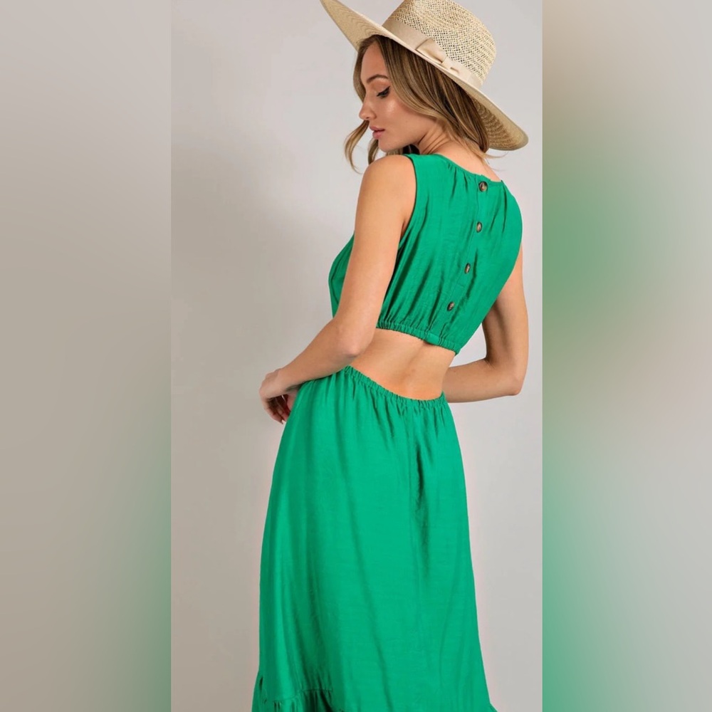 NWT-Callie Open Back Tiered Maxi Dress-S